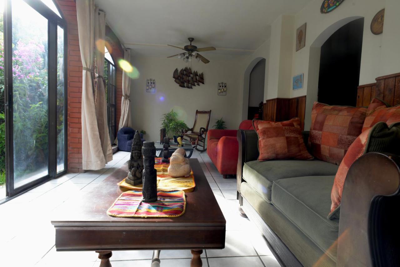 Casa Xunaan Kab Guest house *