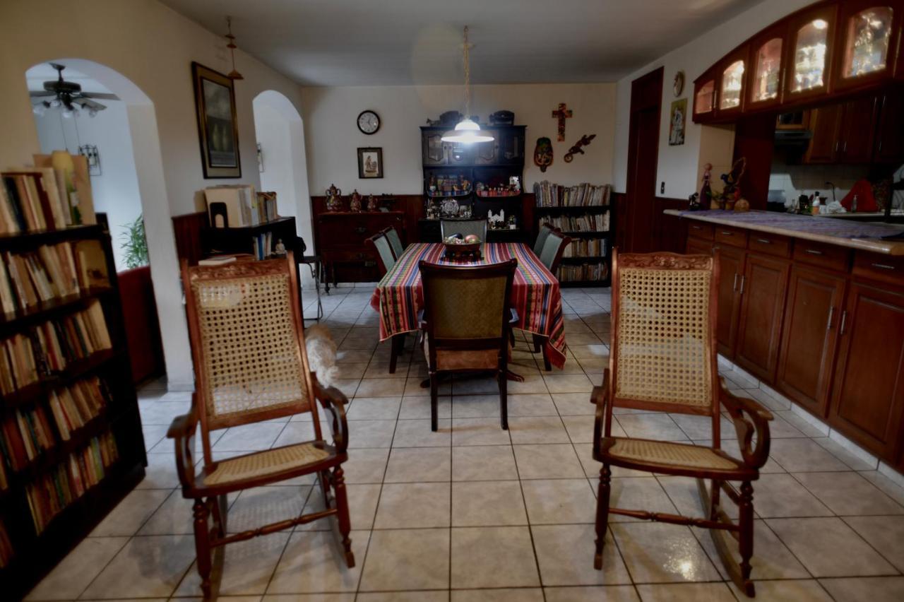 Casa Xunaan Kab Guest house San Salvador